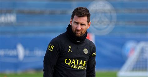 Lionel Messi leaves PSG training early as explanation emerges after bust-up rumours - Mirror Online