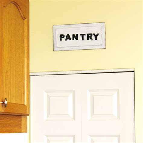 Pantry Sign for an Easy Pantry Update – At Home With Zan