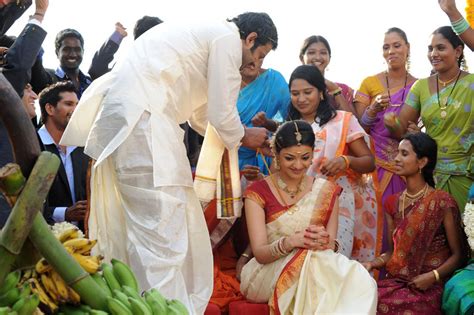 Prabhas 2 PrabhasFans: Prabhas Going To Marriage___?