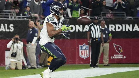 Seahawks' Tyler Lockett reveals why he agreed to revised contract