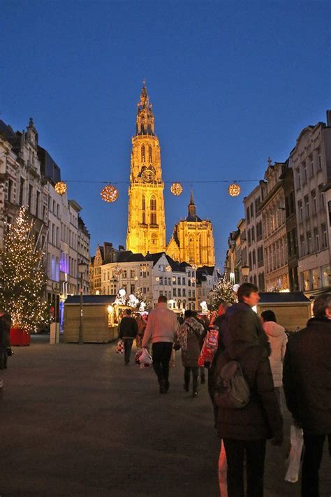 Christmas market and cathedral in Antwerp, Belgium, Europe / Kerstmarkt en kathedraal in ...