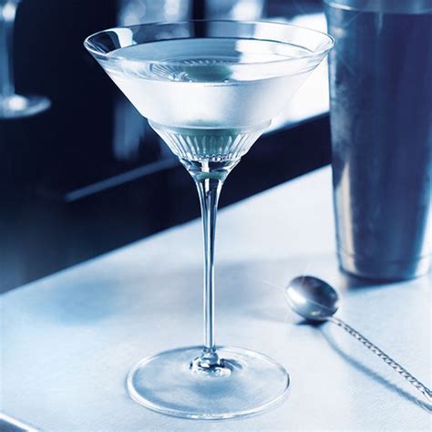 Grey Goose Classic Martini