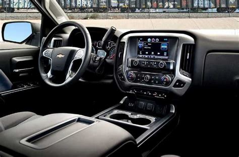 New 2022 Chevy Silverado 2500 Towing Capacity, Price, Colors - Chevrolet Engine News