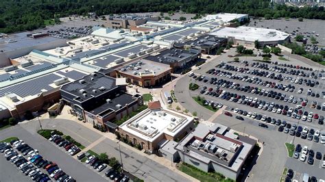 Freehold Raceway Mall: New zoning could bring new kinds of stores