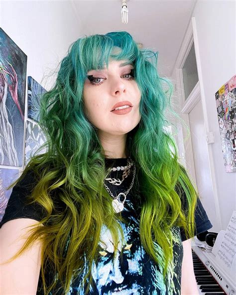 Lime Green Hair: 23+ Best Looks That Will Turn Heads