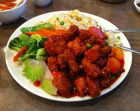 Peking Garden Calgary Restaurant Review