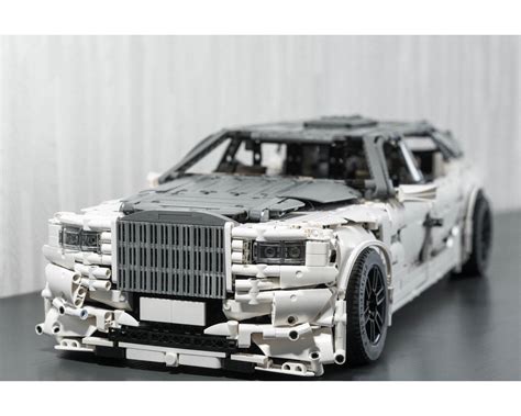 LEGO MOC Rolls-Royce Phantom VIII EWB by OleJka | Rebrickable - Build ...