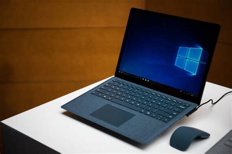 Microsoft unveils new Surface laptop featuring Windows 10 S | Science and Technology | News