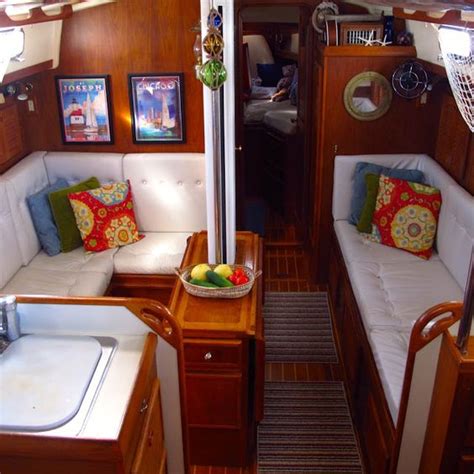 Beautiful And Comfortable Boat Interior Designs To Make Your Mouth ...