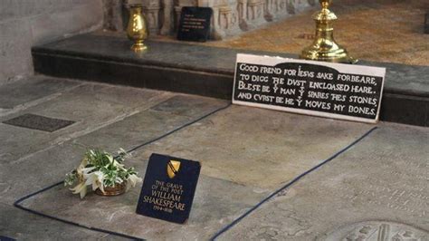 Shakespeare's grave scanned in 400th anniversary - BBC News