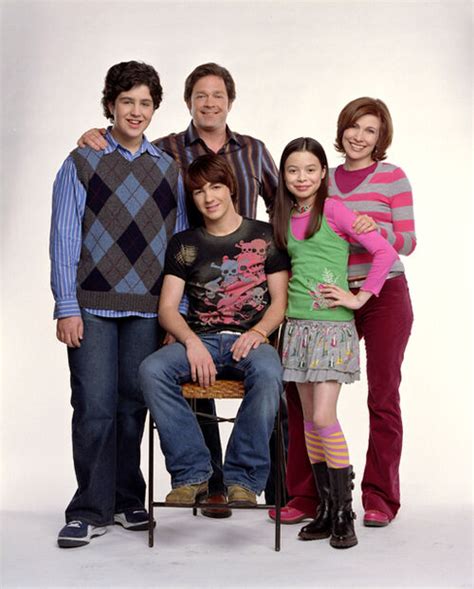 Josh Nichols - Drake and Josh Wiki - Wikia