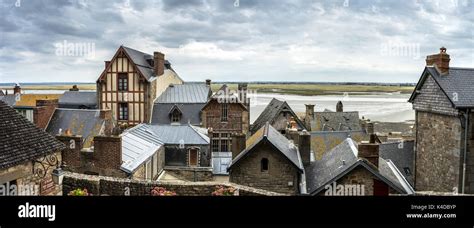 Inside mont st michel hi-res stock photography and images - Alamy