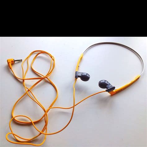 Sony Walkman Headphones! | Sony walkman, Oldies but goodies, Headphones