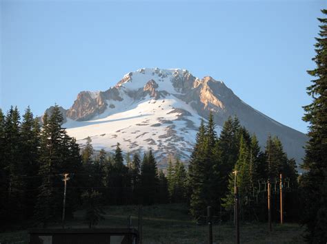 File:Mt-Hood-Oregon.jpg - Wikipedia