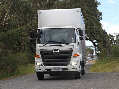 Hino's 500 series FM2635 truck