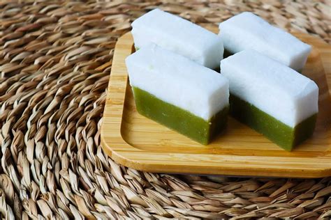 Kuih: The Heritage of Malaysian Dessert | Asian Inspirations