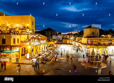 Ippokratous Square, Rhodes Old Town, Rhodes, Greece Stock Photo - Alamy