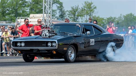 Fast And Furious' 1970 Dodge Charger R/T - Drag Race! | Doovi