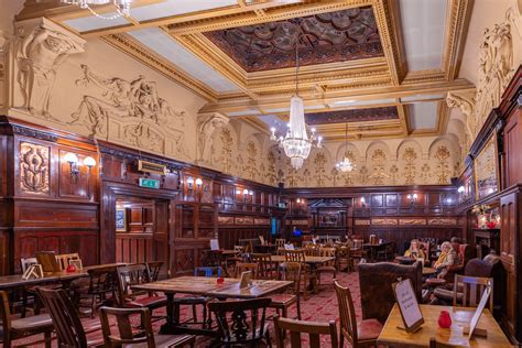 Philharmonic Pub, Liverpool : r/europe