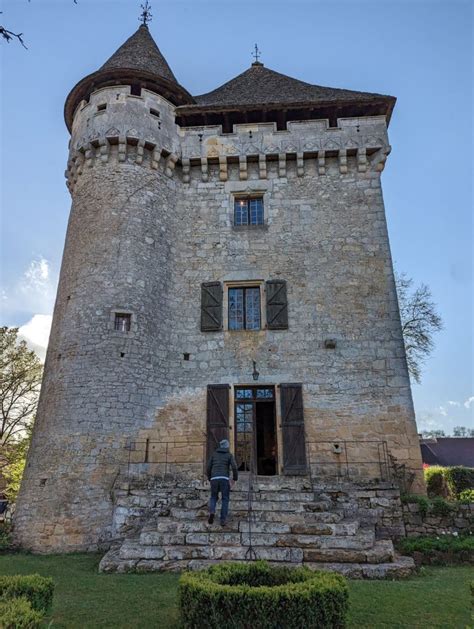 Best Castles to visit in Dordogne, France - Lost in Bordeaux