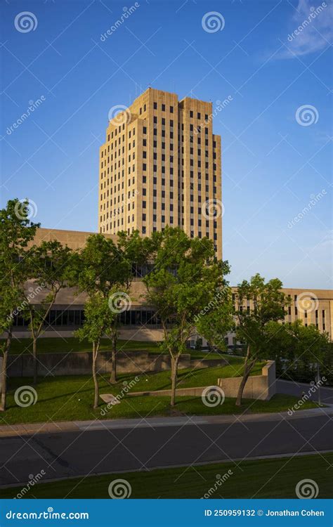 The 21-story Art Deco North Dakota State Capitol in Bismarck Stock Photo - Image of countryside ...