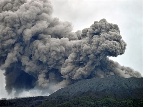 Deadly eruption of Indonesia’s Mount Merapi volcano ...Qatar