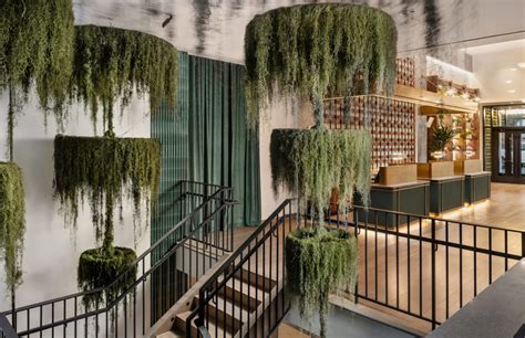 The new Arlo Midtown is a Manhattan hotel with tropical vibes - The Spaces