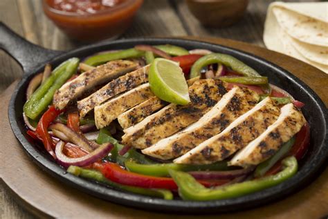 Get Your Fajita Fix at Houlihan’s Restaurant + Bar for Only $10 on ...