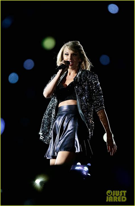 Taylor Swift Begins Last Leg of '1989' World Tour: Photo 3518187 ...