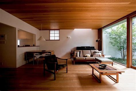 Awesome 20+ Japanese-inspired Living Rooms with Minimalist Charm. More at https://trendecors.com ...