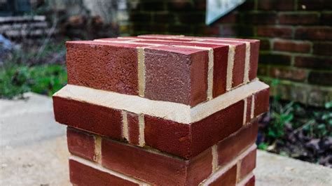 BRICKLAYING How to build a decorative pier cap - YouTube