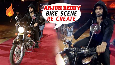 Vijay Deverakonda Recreates ICONIC Arjun Reddy Bike Scene | BlackHawks Premiere Volleyball ...