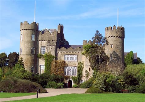 20 Best Castles in Ireland - Road Affair