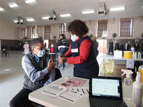 Tshwane increases vaccination sites as Covid-19 cases exceed 3 000 | Rekord