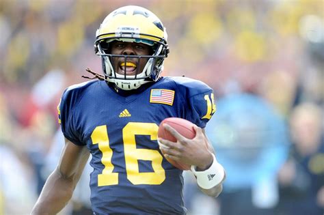 Michigan's Denard Robinson eyes 40-yard dash crown at NFL Combine ...