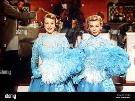 WHITE CHRISTMAS, rosemary Clooney, Vera-Ellen, 1954 Stock Photo - Alamy