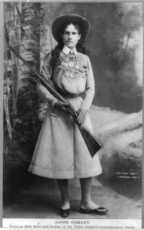 File:Annie Oakley - Full length photograph circa 1899.jpg - Wikipedia, the free encyclopedia