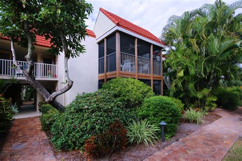 Sanibel Moorings Vacation Condo Rentals | Sanibel Island, Florida Rentals