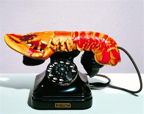 Salvador Dalí's Iconic Lobster Phone Finally Finds a Home - Galerie