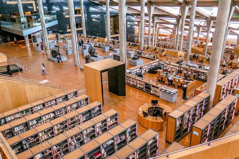 The Modern Bibliotheque Alexandrina (Egypt). | Library of alexandria, Modern library, Library ...