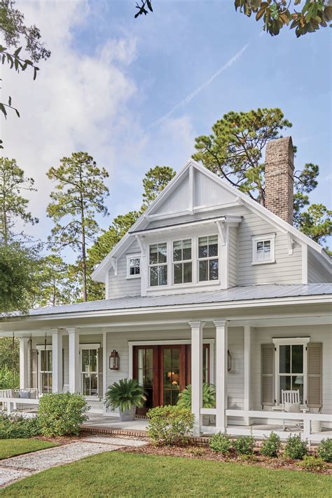 Why We Love this Lowcountry Farmhouse—and You Should Too