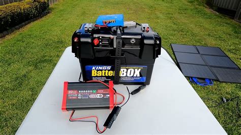 How to Charge Kings Battery Box - YouTube