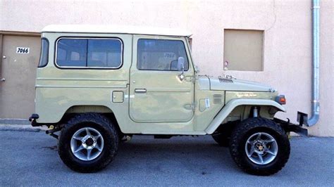 Toyota Will Recreate Parts for Vintage Land Cruiser FJ40 SUVs - Autotrader