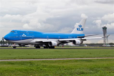 KLM – Model Airliner Magazine