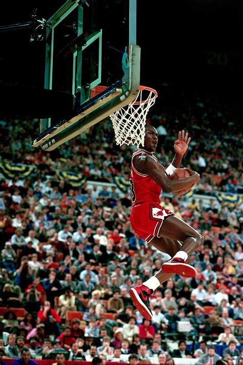 Michael Jordan competes in the NBA All Star Slam Dunk Competition | Touchdown Wire