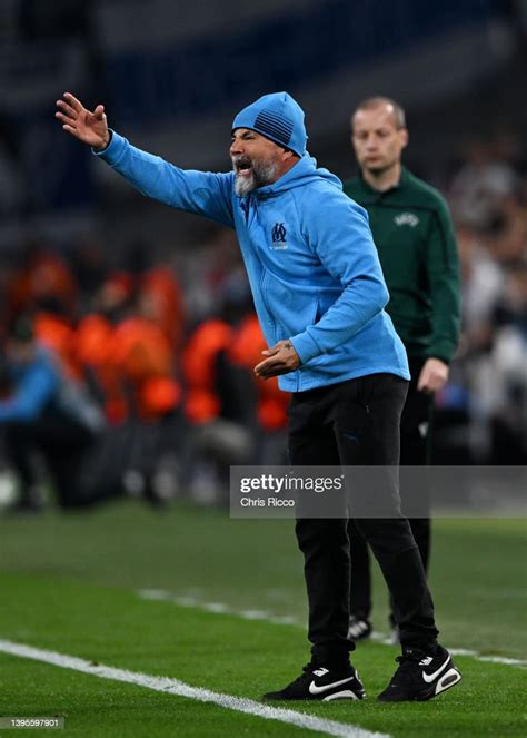 Jorge Sampaoli, Head Coach of Marseille reacts during the UEFA... News ...