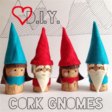 WhiMSy love: DIY: Cork Gnomes | Cork crafts, Cork crafts christmas, Cork crafts diy