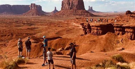 Sun's Eye, Valle de los Monumentos, Monument Valley Navajo Tribal Park ...