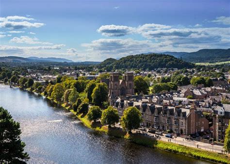 Contemporary riverside hotel in the heart of Inverness - Fully refundable | Luxury travel at low ...