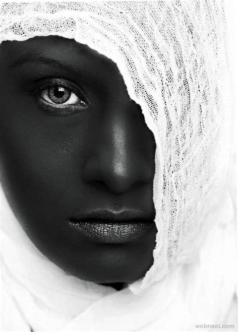 Woman Black And White Photography By Naeem Akram 9